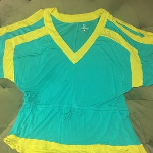 Curvy New York & Company shoulder slit blouse